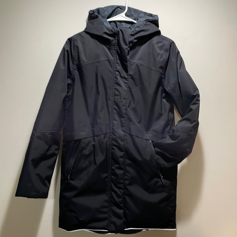 Aviva by Lululemon Jacket (Kids 14)